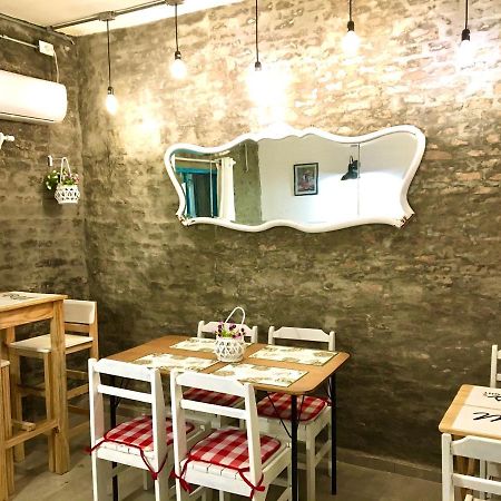 Rios Que Nos Unen Hostel Colonia del Sacramento Ngoại thất bức ảnh